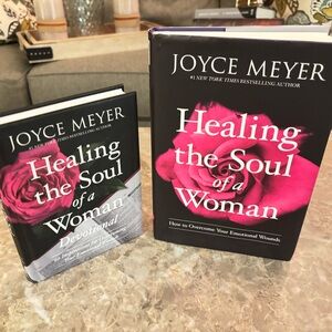 Joyce Meyer Healing the Soul of a Woman Book Set - Black and Pink
